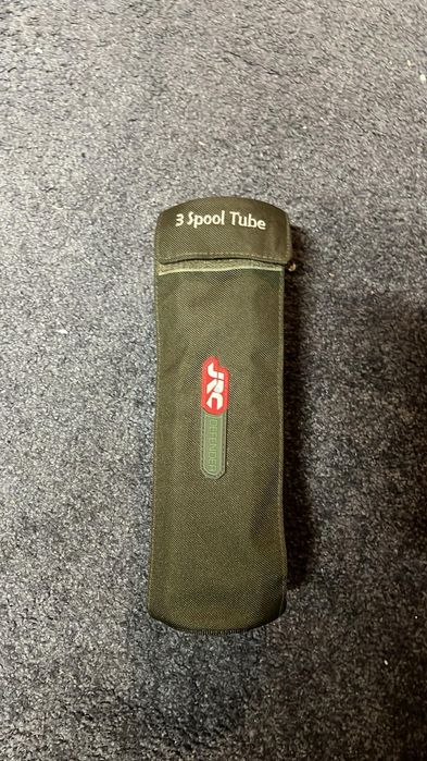 Okuma 8k  3 sztuki szpul z żyłkami + pokrowiec