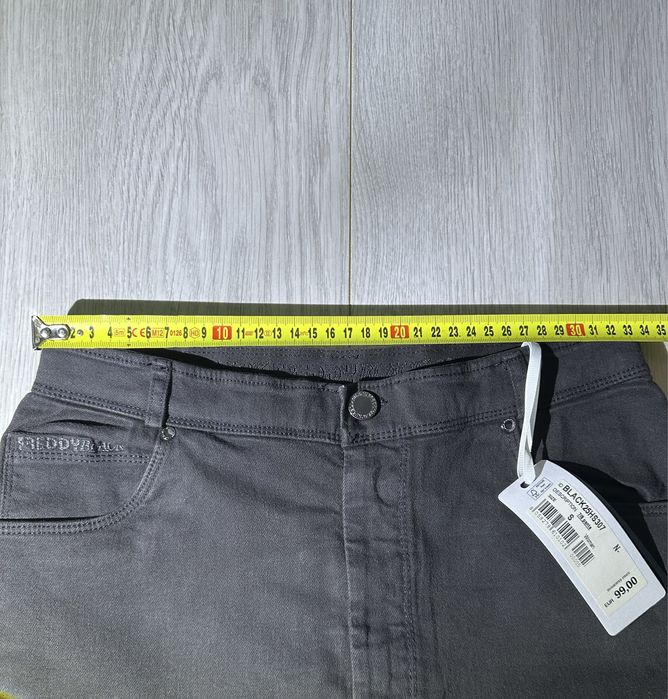 Freddy - Czarne Spodnie 7/8 Z Wysokim Stanem Rozmiar S