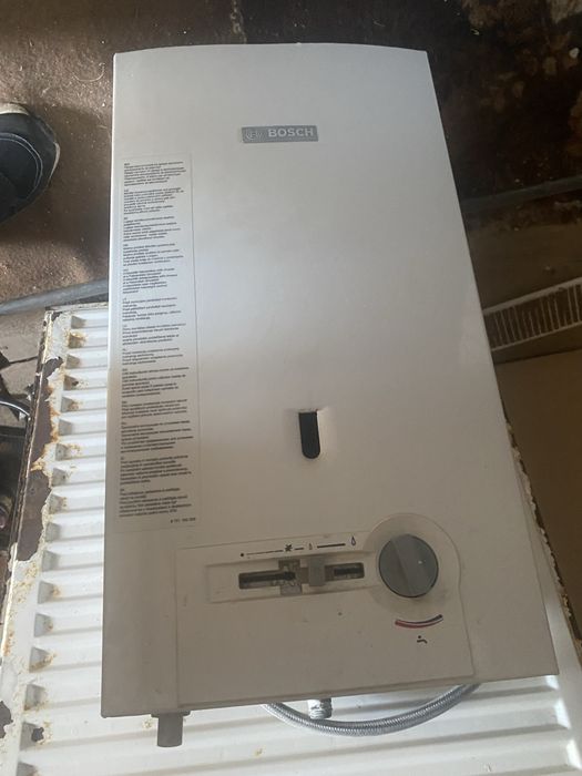 Продам газову колонку BOSCH