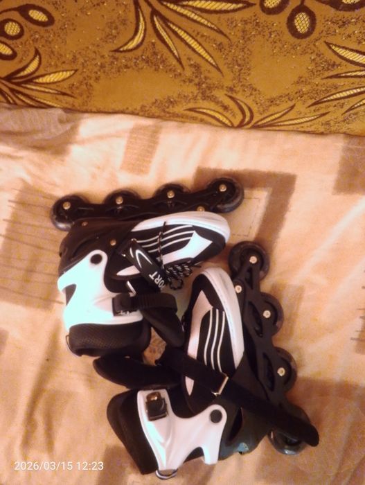 Продам нові ролики для катання