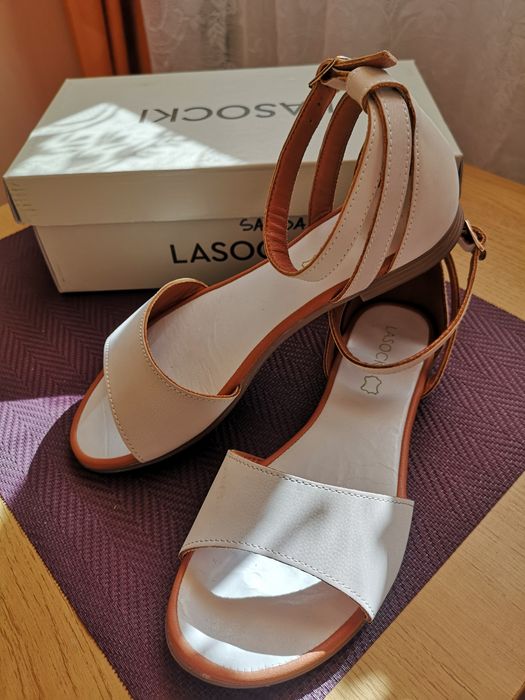 Sandałki, sandały damskie ecru, Lasocki rozm. 39