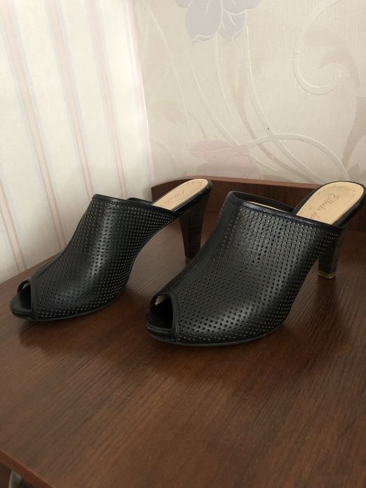 Женские туфли