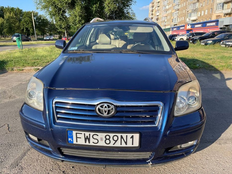 Toyota Avensis (Тойота Авенсіс) 2006 Рік  2.0 Дизель Гарний Універсал  Працюючий Кондиціонер