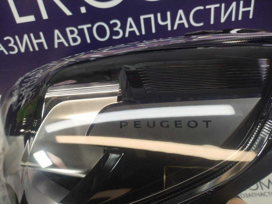 Фара передняя, LED, галоген пежо Лендтрек, Peugeot Landtrek