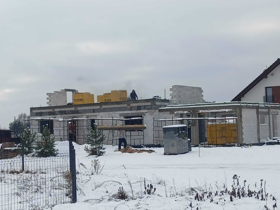 Budowa domów jednorodzinnych. Dekarstwo ciesielstwo .