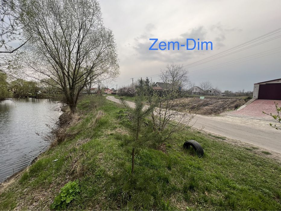 Продаж дім котедж над водою вулиця Берегова 128 кв 4кім 8сот Гнідин Гнедин