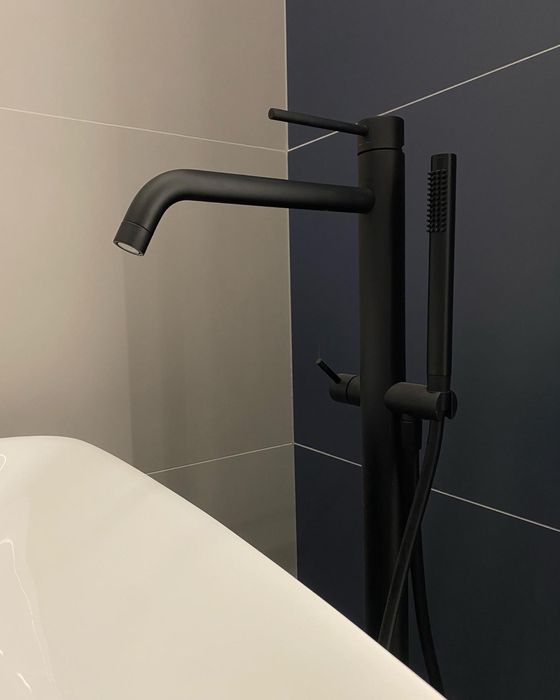 Укладка плитки, плиточник, ванна под ключ, кафельщик, плиточник днепр.