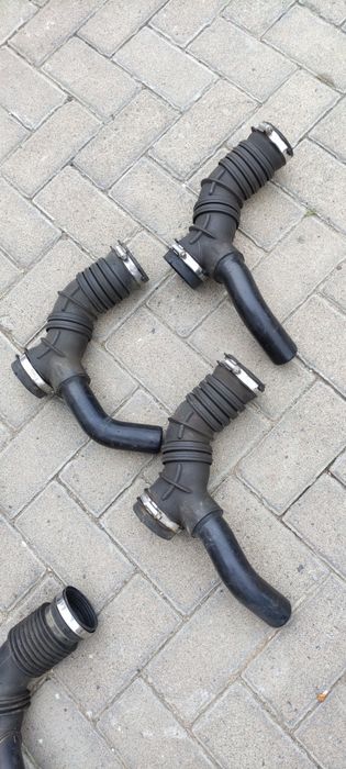 Патрубок 8200186822, Рено1.6 бензин  Меган 2, Сценік 2