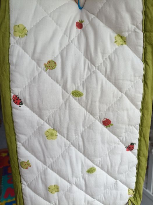 Ochraniacz do łóżeczka