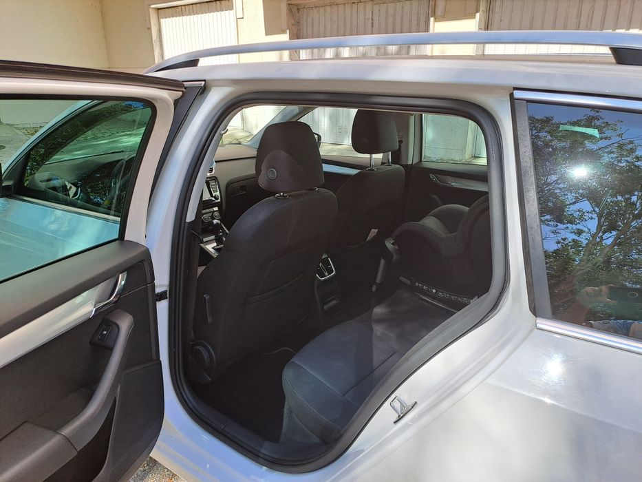 Vendo skoda octavia 1.6 Style DSG