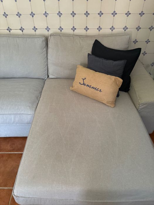 Sofá cinza claro KIVIK Ikea 4 lugares