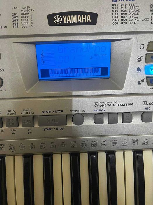 Синтезатор Yamaha PSR-290