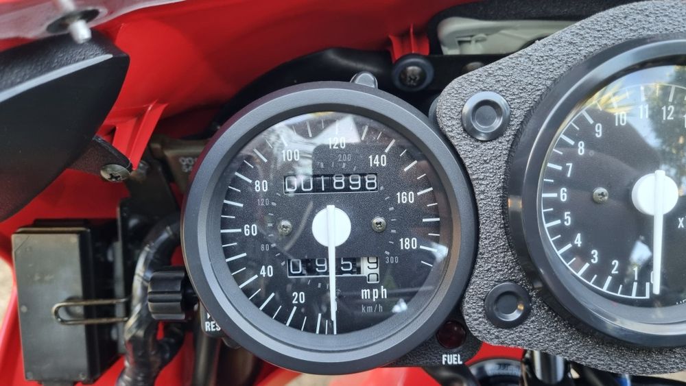 Honda rvf750  rc45 1997
