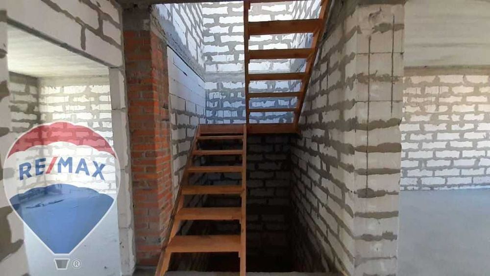 Таунхаус 176.5м2/2сотки в ЖК «Кантрі Таунхаус»,  с. Гора Документам 3р