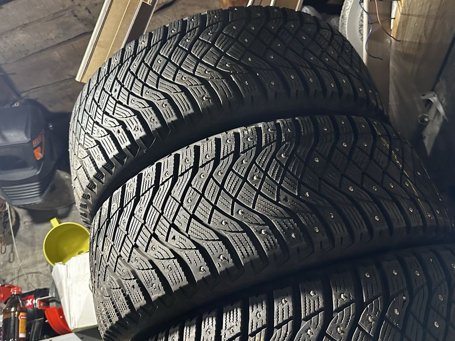 Goodyear 225 55 r17 стан Нових