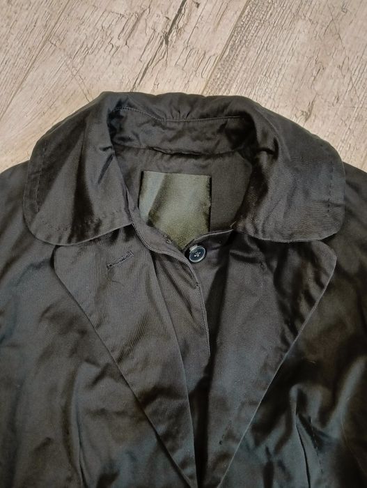 Płaszcz damski trencz krótki czarny L InWear