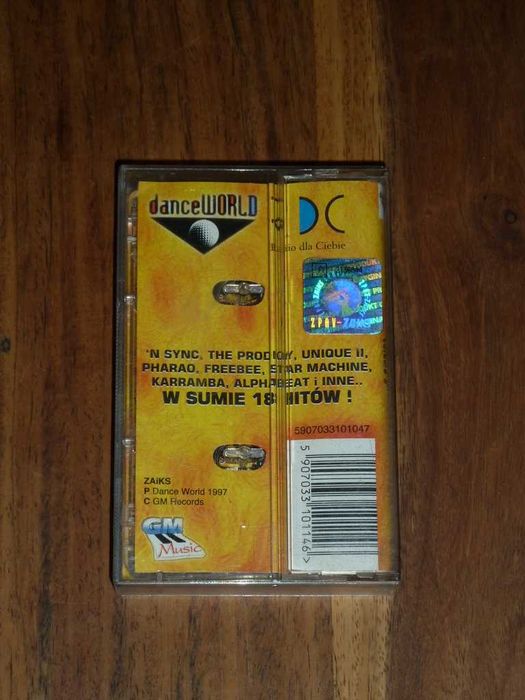 Kaseta magnetofonowa - DANCE WORLD - (Prodigy N Sync) - 1997 r.