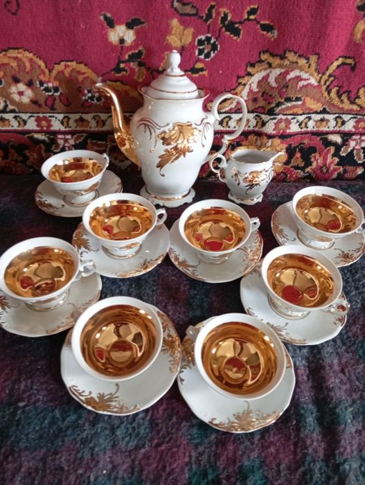 Сервізи набори фарфор