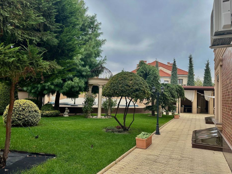 Будинок за адресою вул. Бандери Степана (площа 450 м²) - Atlanta.ua - фото 8