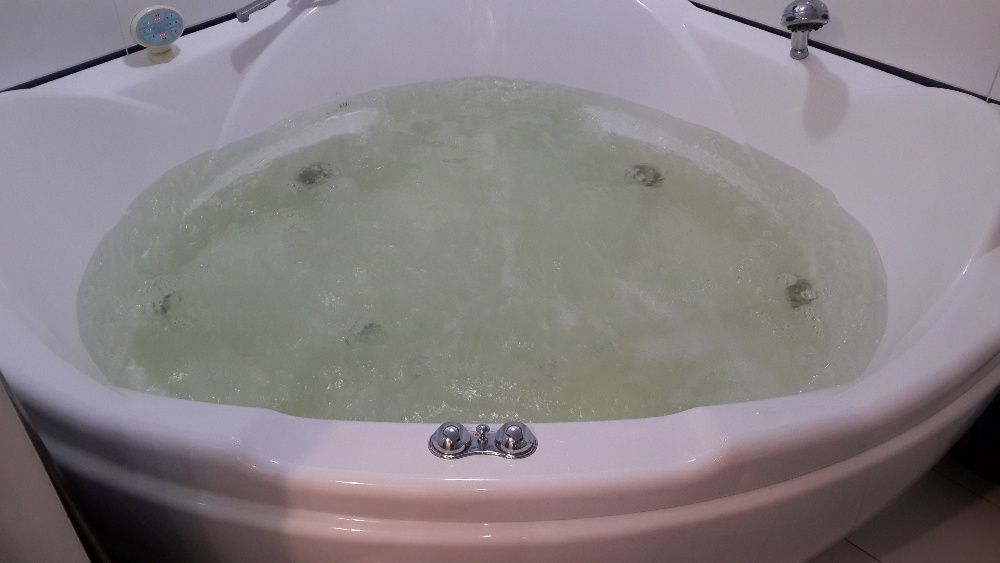 Большая джакузи. Квартира посуточно подобово ЦЕНТР почасово погодинно