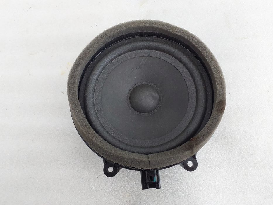 Coluna de som LYNK & CO 1
