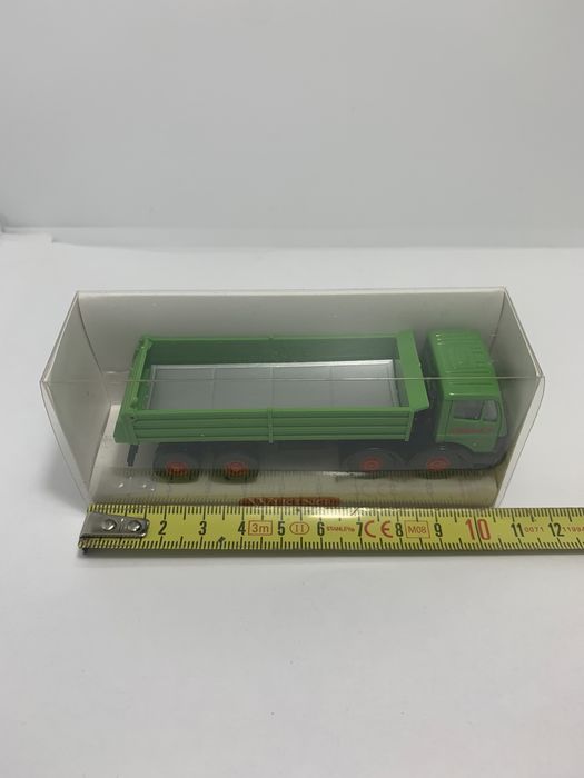 Camião Mercedes da Wiking escala H0 1/87