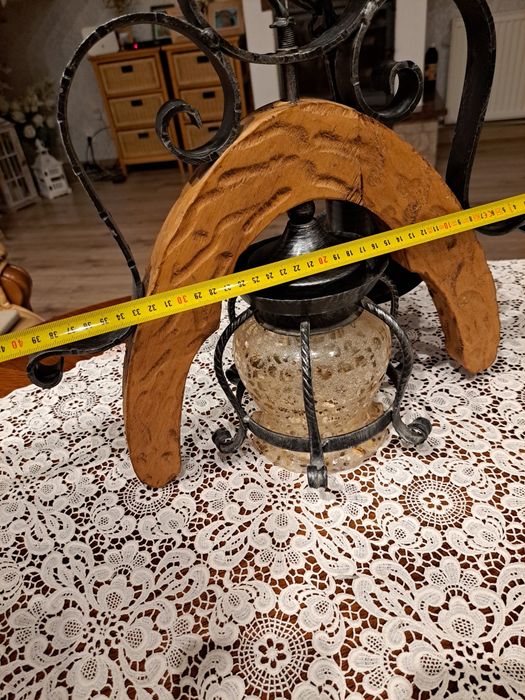 Rustykalne kute lampy