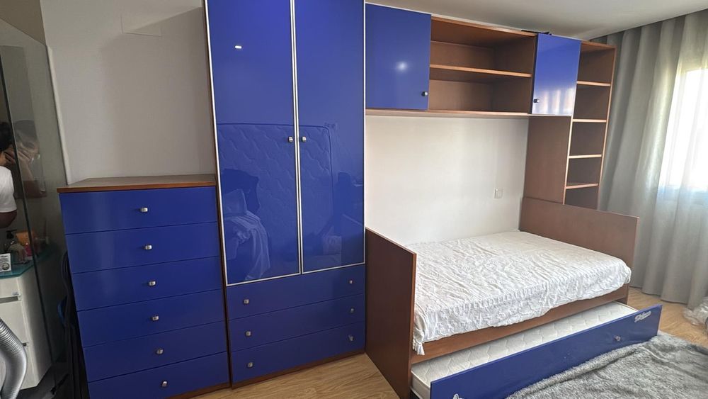 Vendo mobília de quarto/mobilia