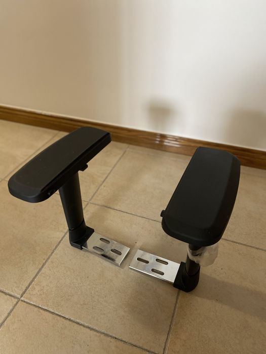 Cadeira Gaming Ergonómica NobleChairs