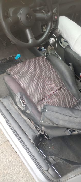 Opel corsa b 1.7 d 5 lugares