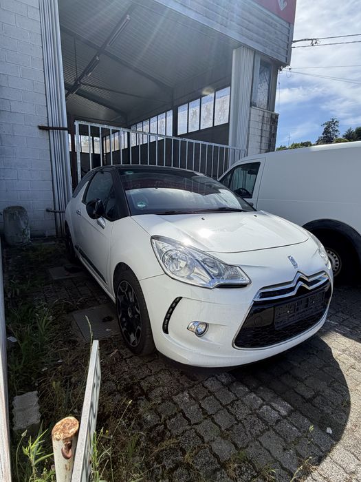 Material Citroen DS3 2012 (Completo 1.500€)