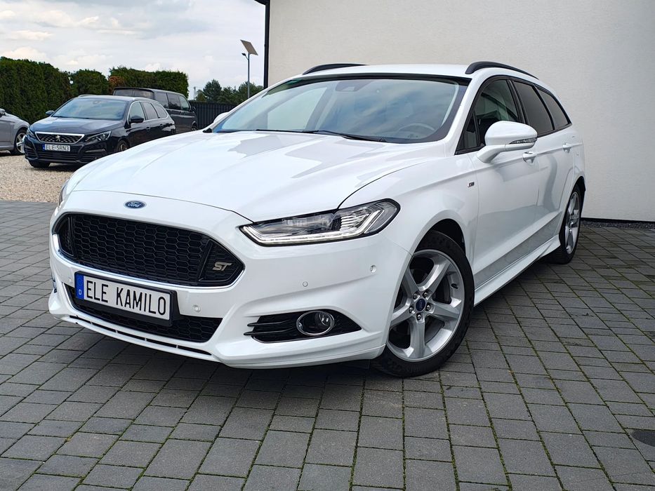 Ford Mondeo Mondeo St-Line 2.0 Manual 18 Alu 2 klucze Navi Śliczny