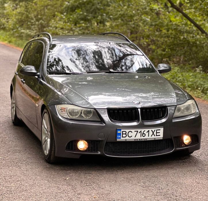 BMW 3 e91.