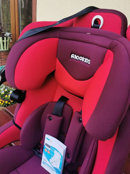 Fotelik samochodowy RICOKIDS