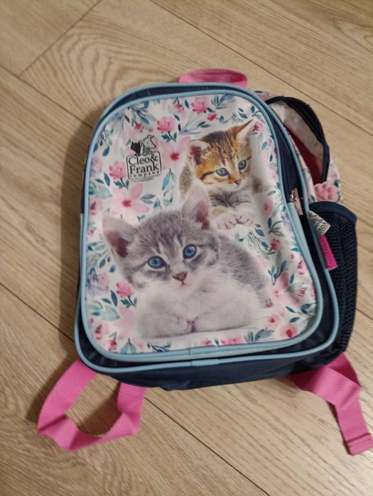 Plecak z kotkami