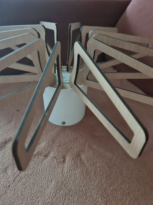 Lampa wisząca drewniana styl skandynawski