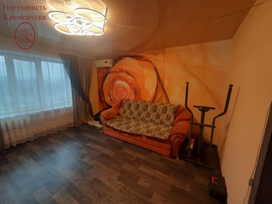 Продам двокімнатну квартиру на Молодіжному. Сертифікат