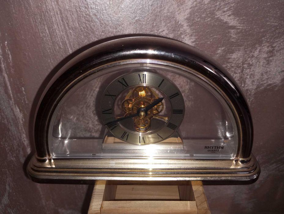 Zegar Rhythm .  kominkowy / biurowy