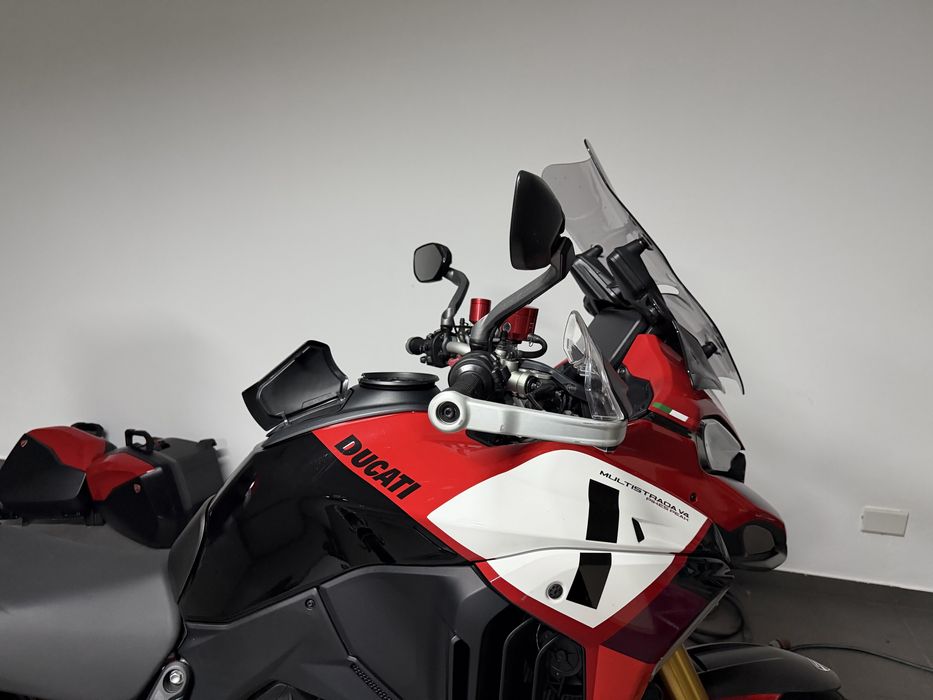 Ducati Multistrada V4 Pikes Peak full  linha completa Akrapovic