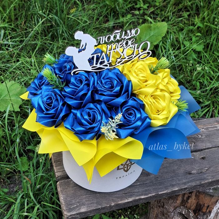 Букет для Героя України на кладовище