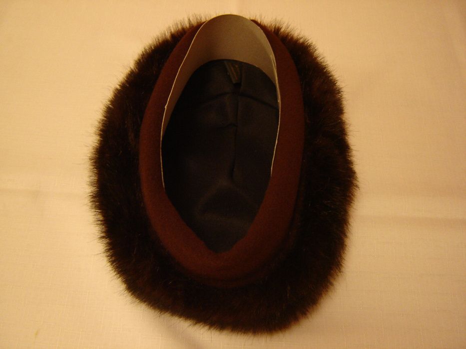 Toczek brązowy obw. 55/56 cm