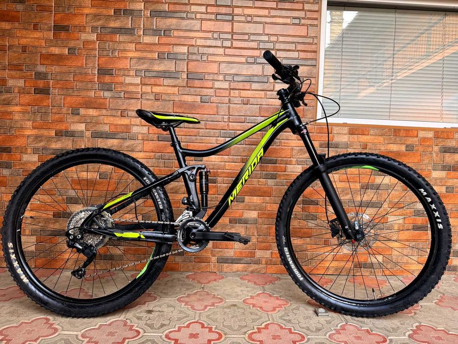 Велосипед MERIDA One-Twenty 27.5"S-M" Shimano DEORE, SR Suntour  140 mm