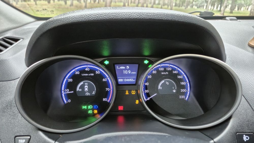 Hyundai ix35 2011 VIN TMAJU81BCCJ250651 фото оголошення 9 з 24