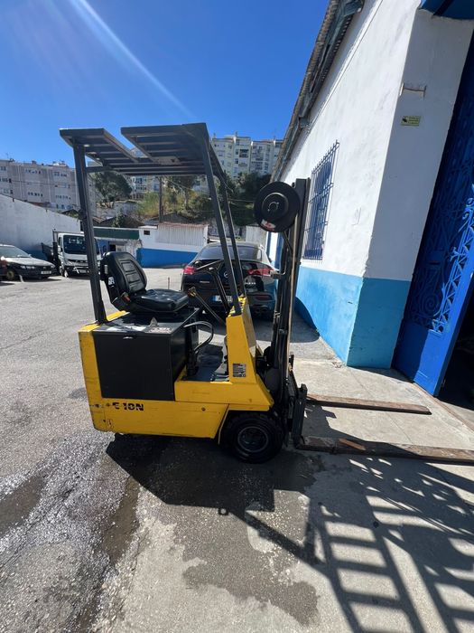 Empilhador a bateria 1000kg