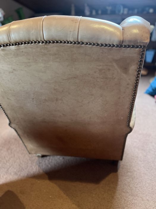 Sofa individual de couro