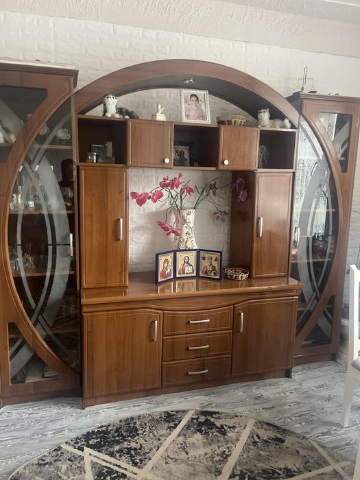 Стінка для вітальні