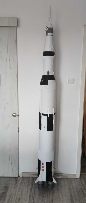Saturn V / Saturn 5 - model rakiety 2,2m
