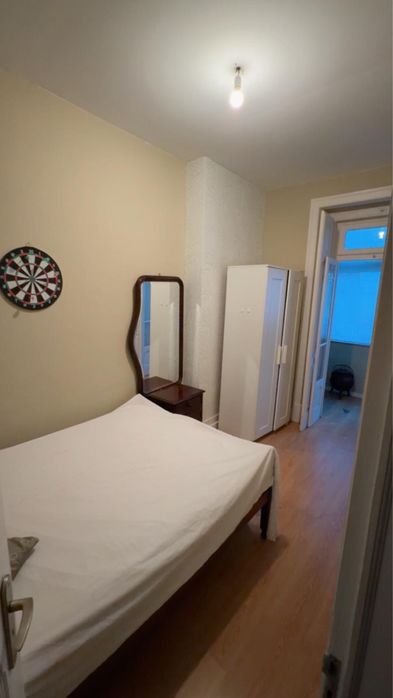 Cama corpo  meio!!