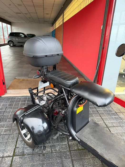 E scooter elétrica de 3 rodas- Hecht Citis Max (estilo “citycoco”)