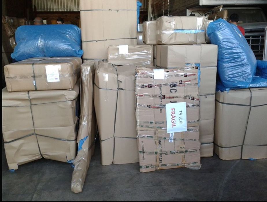 Mudanças e Fretes MPTransportes e mudanças